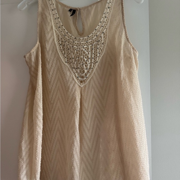 Maurices Cream Sleeveless Embellished Blouse Size L - Picture 1 of 3